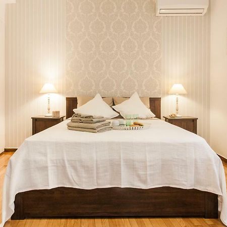 Classy And Stylish Private Apartment At Acropolis Museum Metro Station เอเธนส์ ภายนอก รูปภาพ