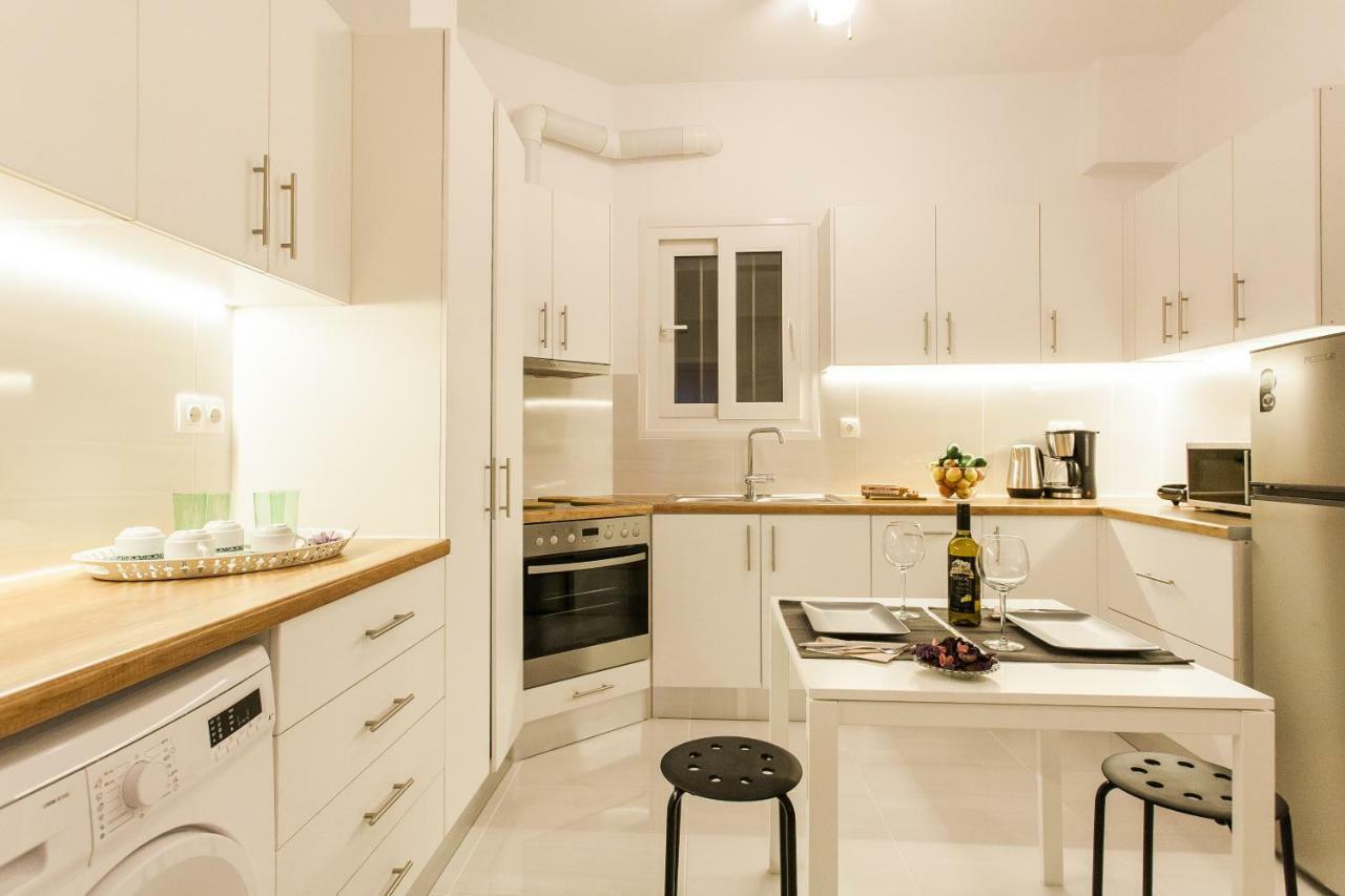 Classy And Stylish Private Apartment At Acropolis Museum Metro Station เอเธนส์ ภายนอก รูปภาพ