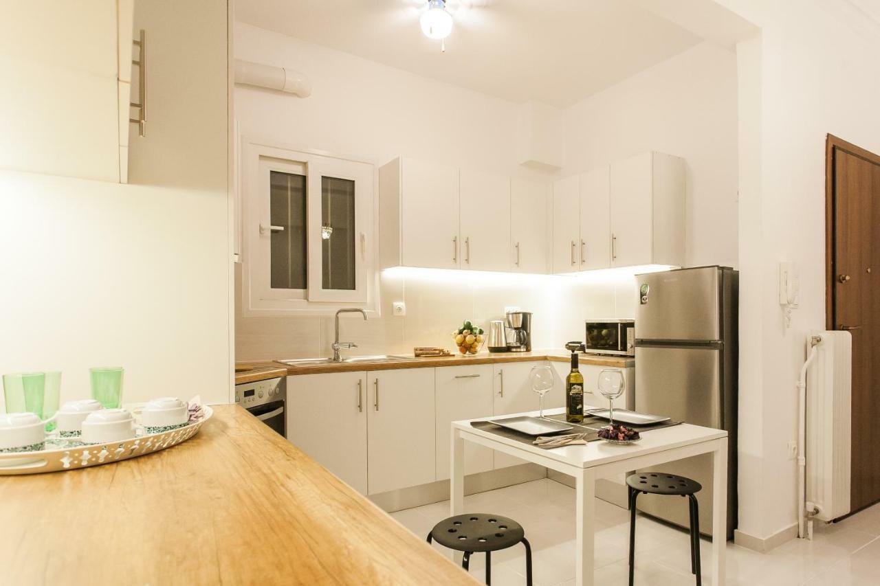 Classy And Stylish Private Apartment At Acropolis Museum Metro Station เอเธนส์ ภายนอก รูปภาพ