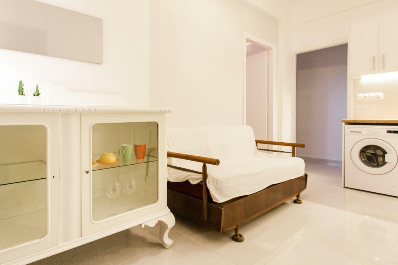 Classy And Stylish Private Apartment At Acropolis Museum Metro Station เอเธนส์ ภายนอก รูปภาพ